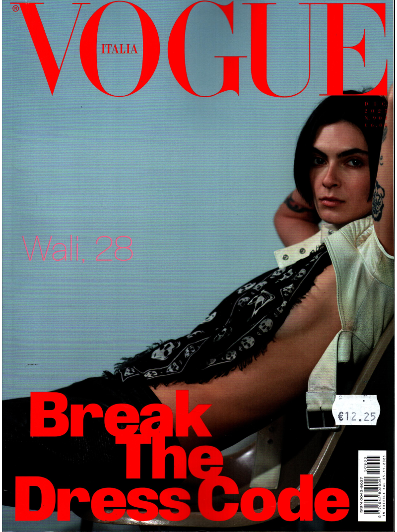 Vogue ITA1{IMAGE}