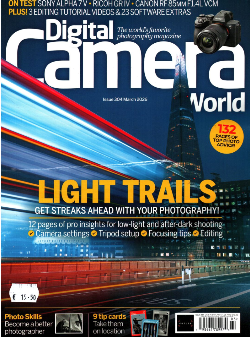 Digital Camera World1{IMAGE}